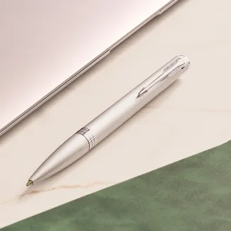 Parker Meridian Długopis Lakier chromowany z chromowymi wykończeniami Średnia końcówka 2231391