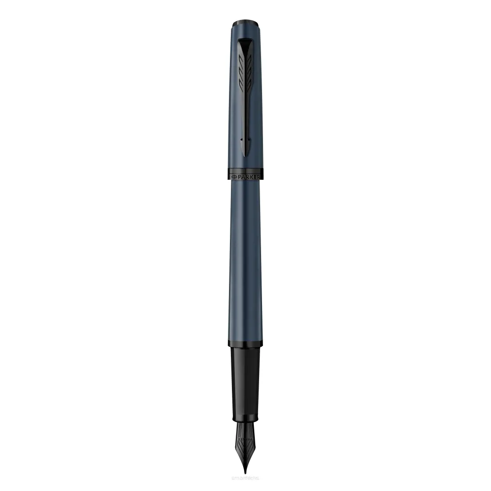 Parker Meridian Pióro wieczne Niebieski lakier z czarnymi wykończeniami Średnia końcówka 2247779