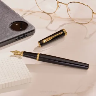 Parker Meridian Pióro wieczne | lakier ze złotymi wykończeniami 2231393