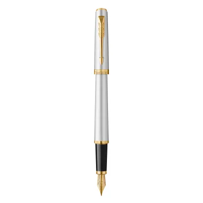 Parker Meridian Pióro wieczne Lakier chromowany ze złotymi wykończeniami Średnia końcówka 2231385