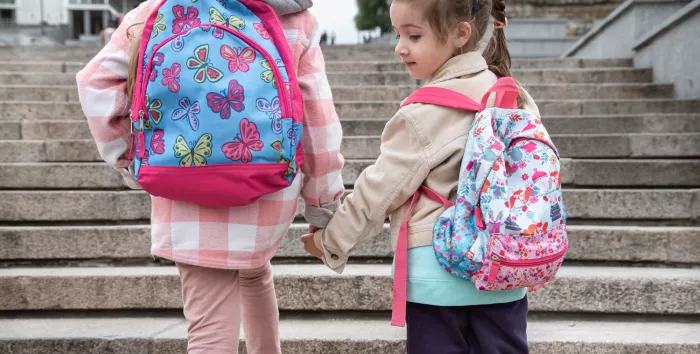 Plecak dla dziewczynki - wyprawka szkolna 2024/2025